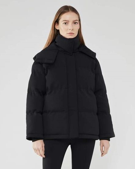 women's short puffer jacket with fur hood