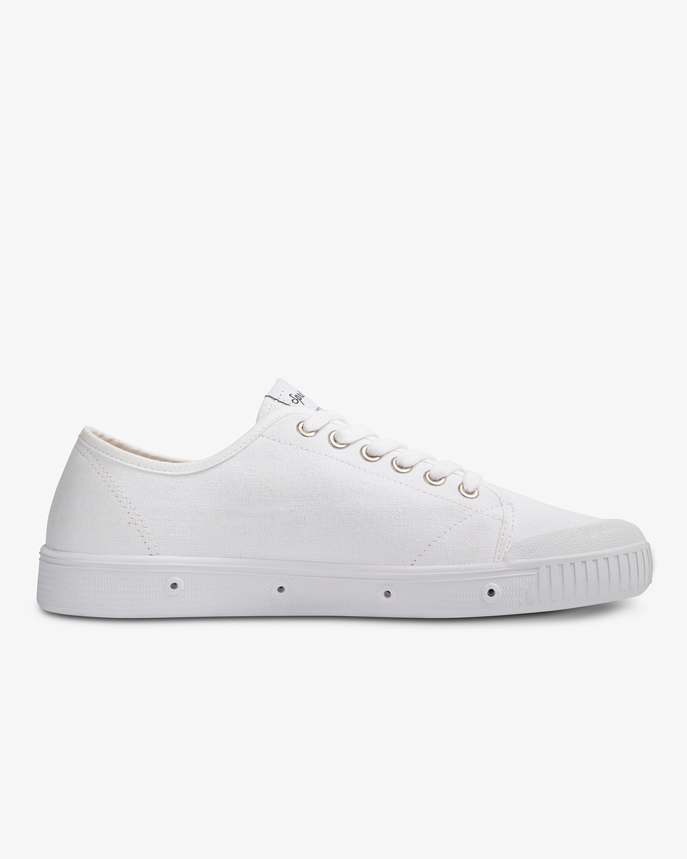 CLASSIC CANVAS SNEAKER (WHITE)- SPRING COURT S20 Boxing Day Sale