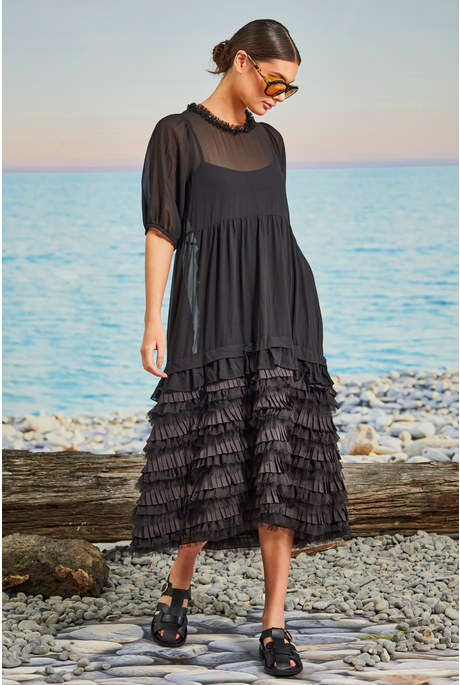 OUT FRILL DAWN DRESS (BLACK)