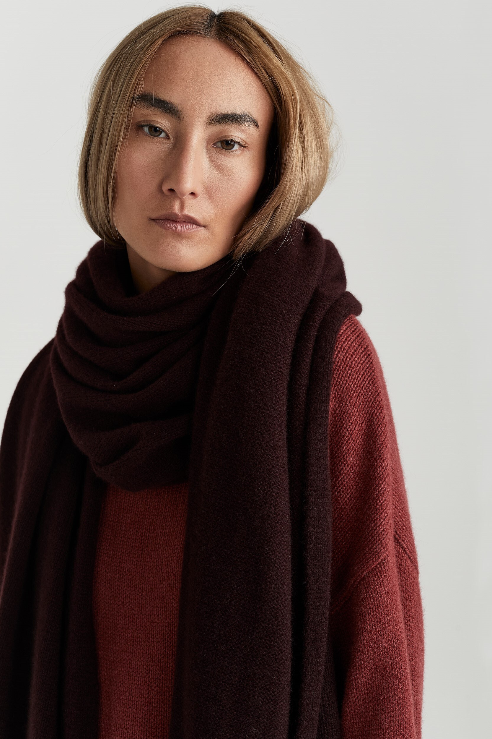 GENEVA CASHMERE SCARF CLARET JAC JACK WINTER 22 Boxing Day Sale