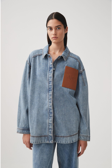 ZARIAH DENIM SHIRT (SKY WASH)