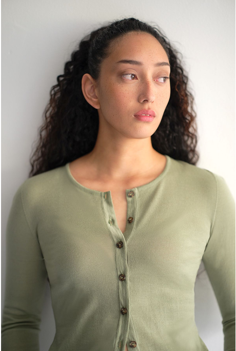 MERINO CROP CREW CARDI (CELADON)