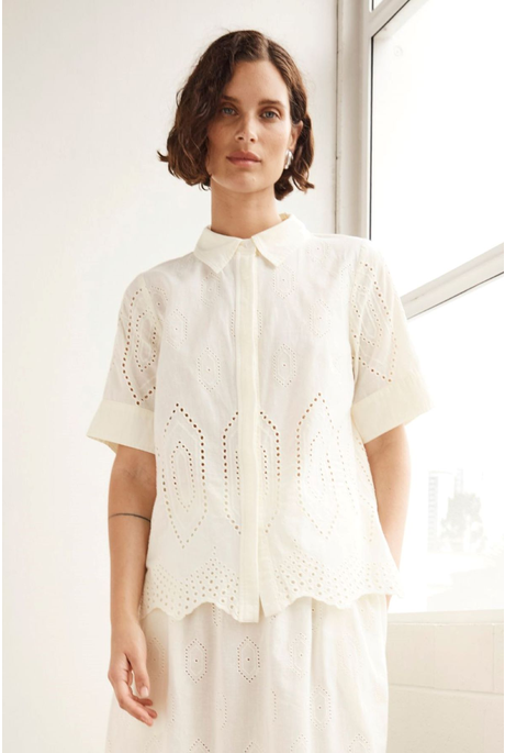 PIXEL TOP (CREAM BRODERIE) 