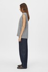 IZARA KNIT VEST (CHARCOAL NAVY) 